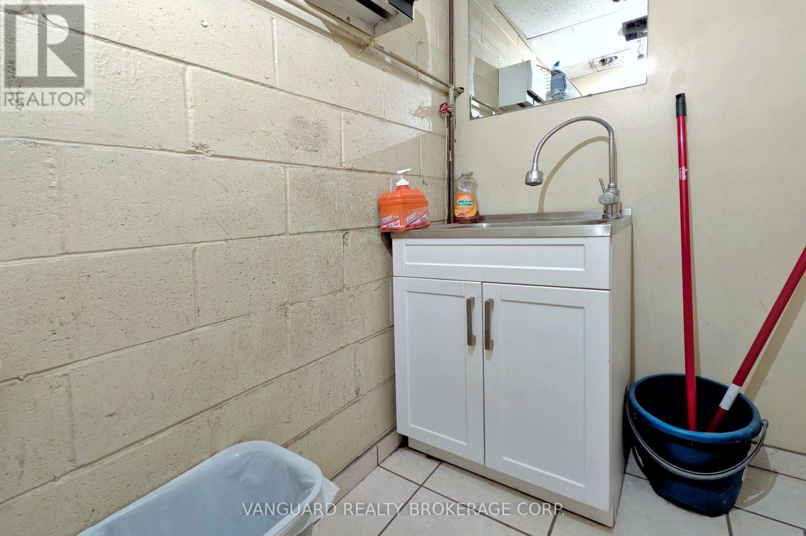 14 - 129 Rowntree Dairy Road, Vaughan, Ontario  L4L 6C9 - Photo 32 - N12615512