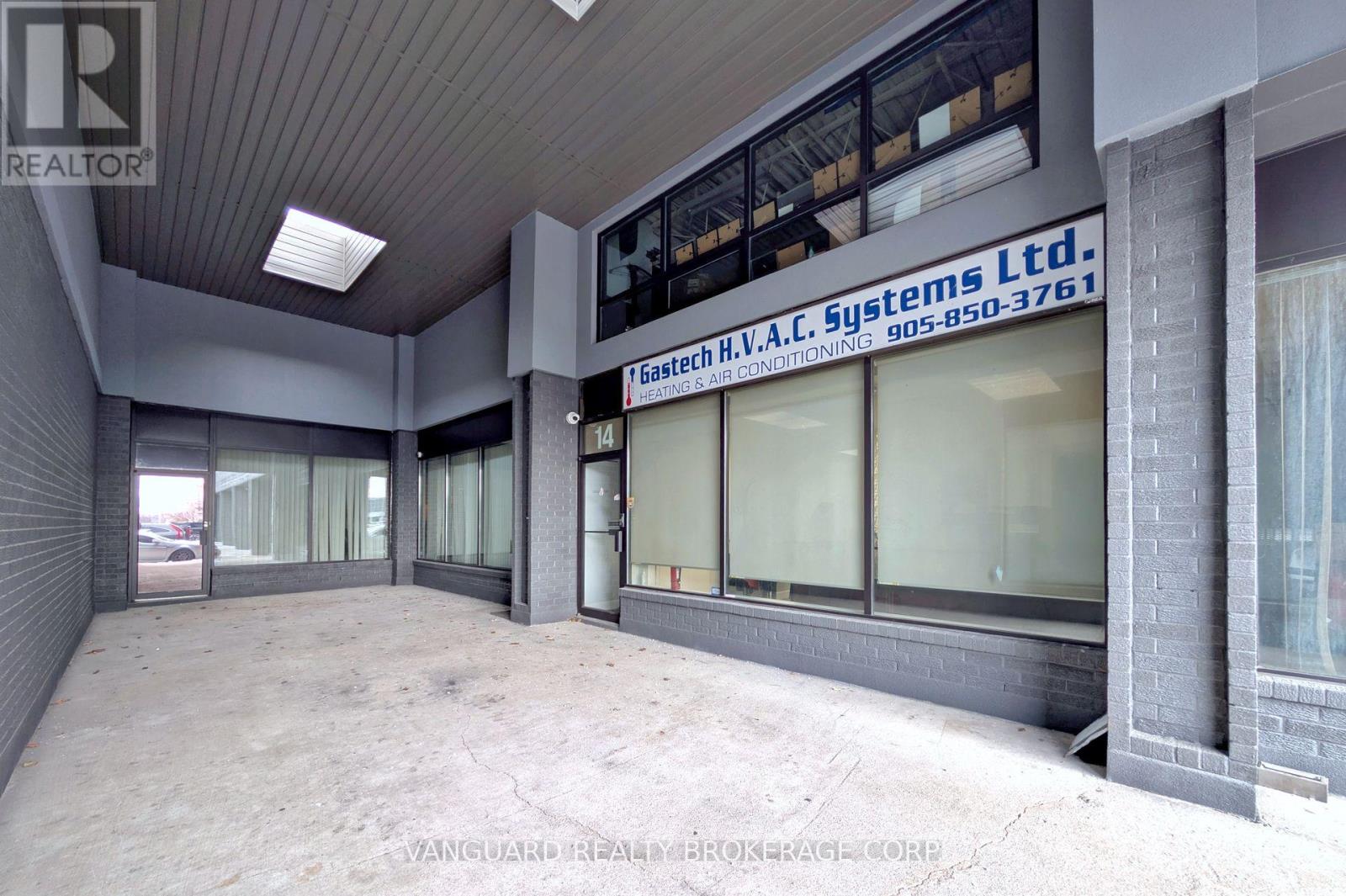 14 - 129 Rowntree Dairy Road, Vaughan, Ontario  L4L 6C9 - Photo 4 - N12615512