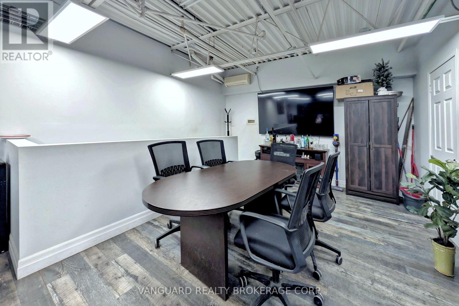 14 - 129 Rowntree Dairy Road, Vaughan, Ontario  L4L 6C9 - Photo 9 - N12615512