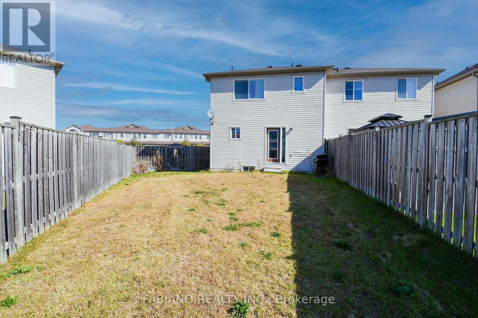 9 Admiral Crescent, Essa, Ontario  L0M 1B4 - Photo 27 - N12615526