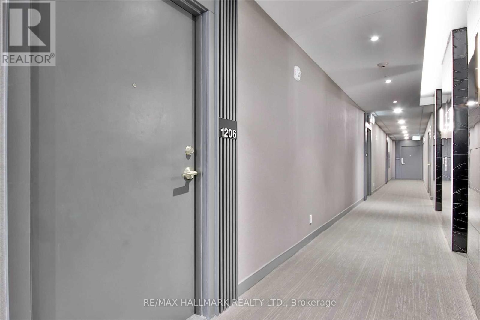 1206 - 5 Buttermill Avenue, Vaughan, Ontario  L4K 0J5 - Photo 3 - N12615540