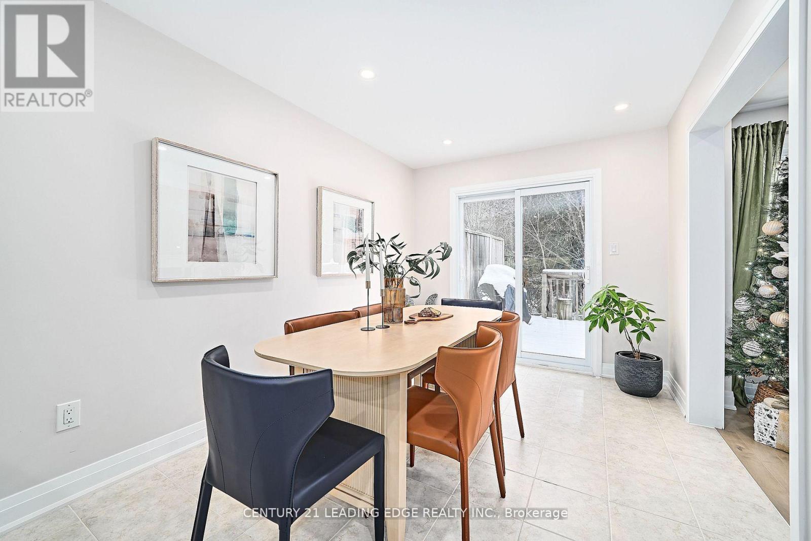 14 Opal Court, Whitchurch-Stouffville, Ontario  L4A 8C2 - Photo 12 - N12615550