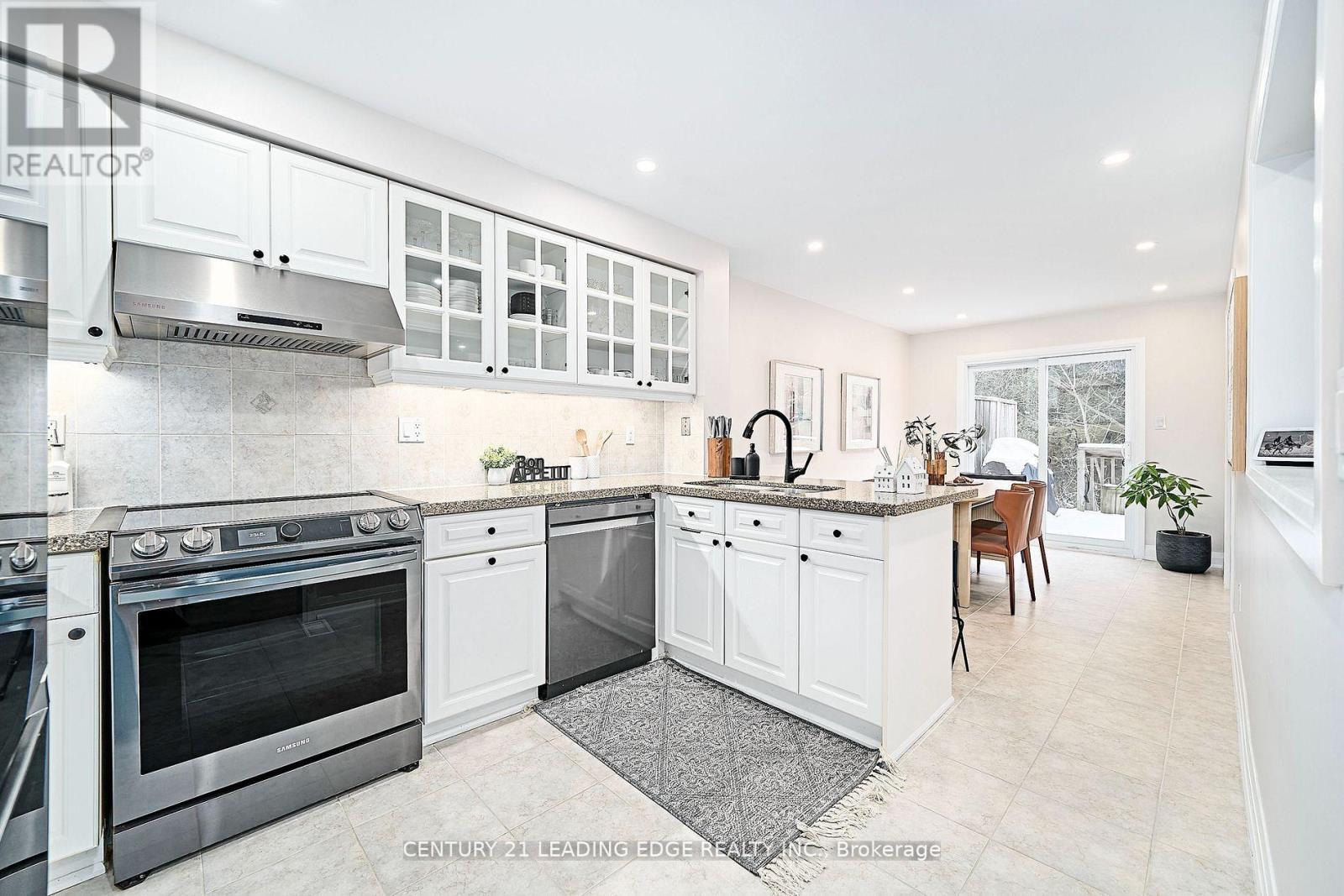 14 Opal Court, Whitchurch-Stouffville, Ontario  L4A 8C2 - Photo 15 - N12615550