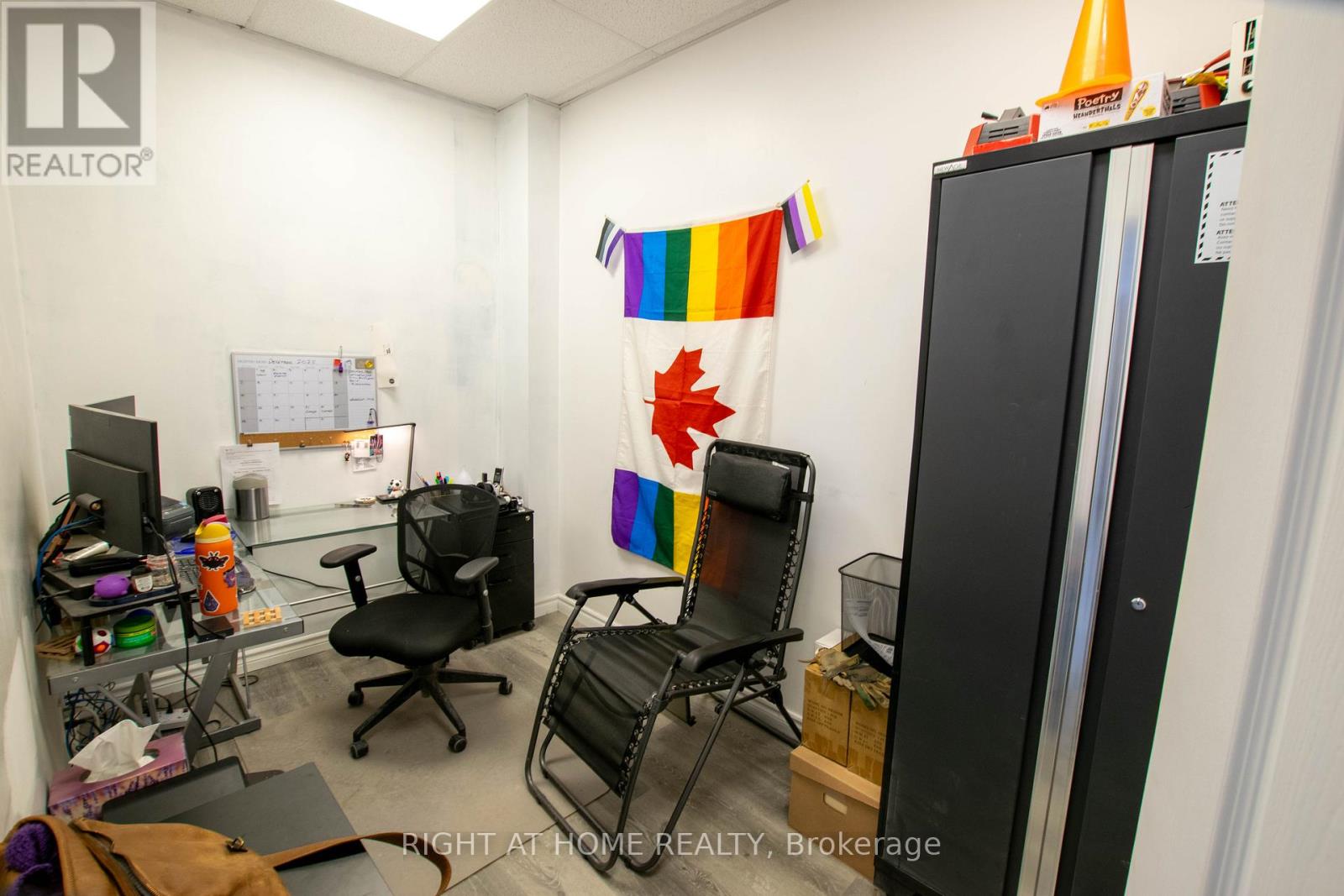 4 & 5 - 38 Innovator Avenue, Whitchurch-Stouffville, Ontario  L4A 0Y2 - Photo 10 - N12615566