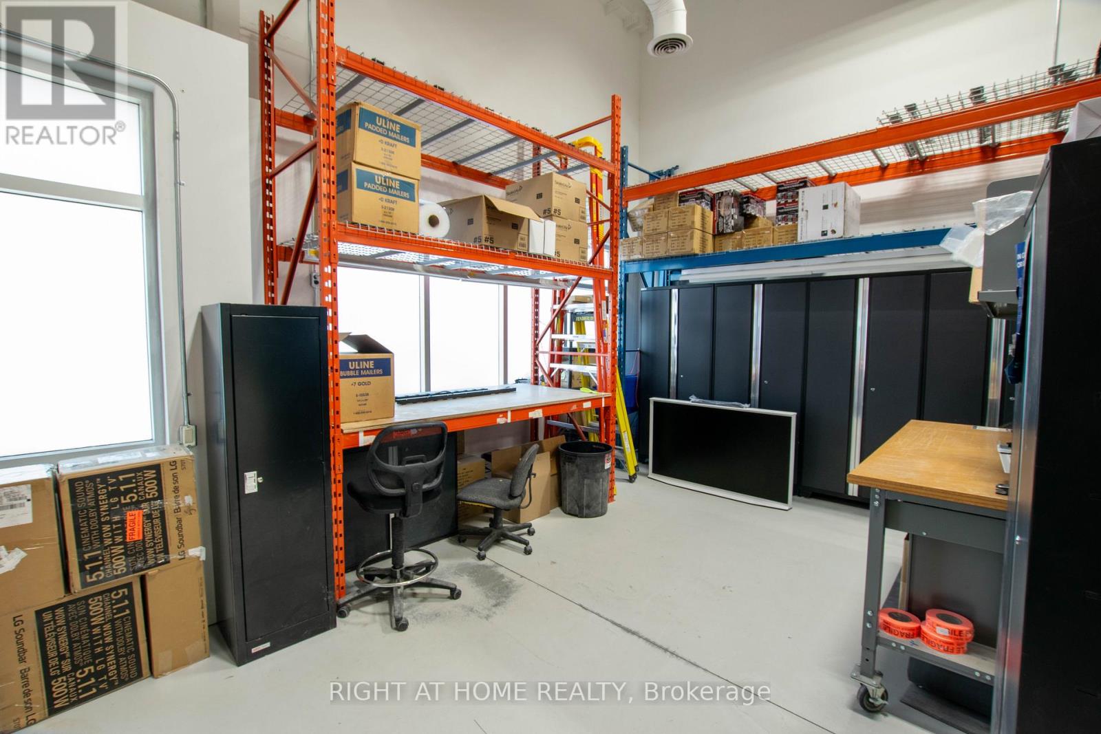 4 & 5 - 38 Innovator Avenue, Whitchurch-Stouffville, Ontario  L4A 0Y2 - Photo 19 - N12615566