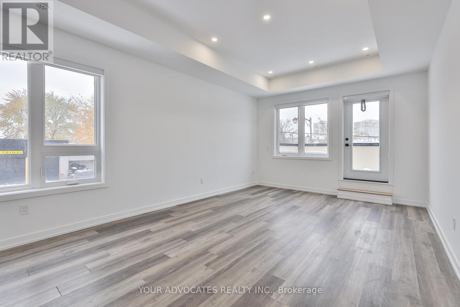 9 Vivian Road, Toronto, Ontario  M1M 0E4 - Photo 2 - E12534078