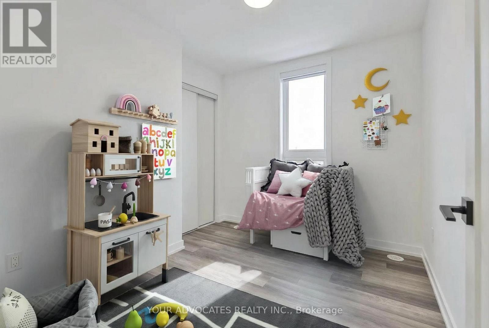 9 Vivian Road, Toronto, Ontario  M1M 0E4 - Photo 5 - E12534078