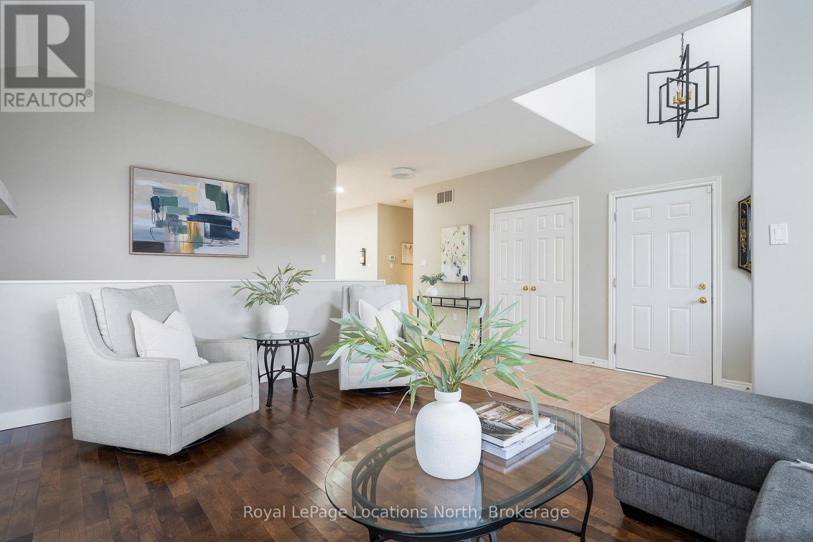 341 Holden Street, Collingwood, Ontario L9Y 0E2 - Photo 5 - S12615644