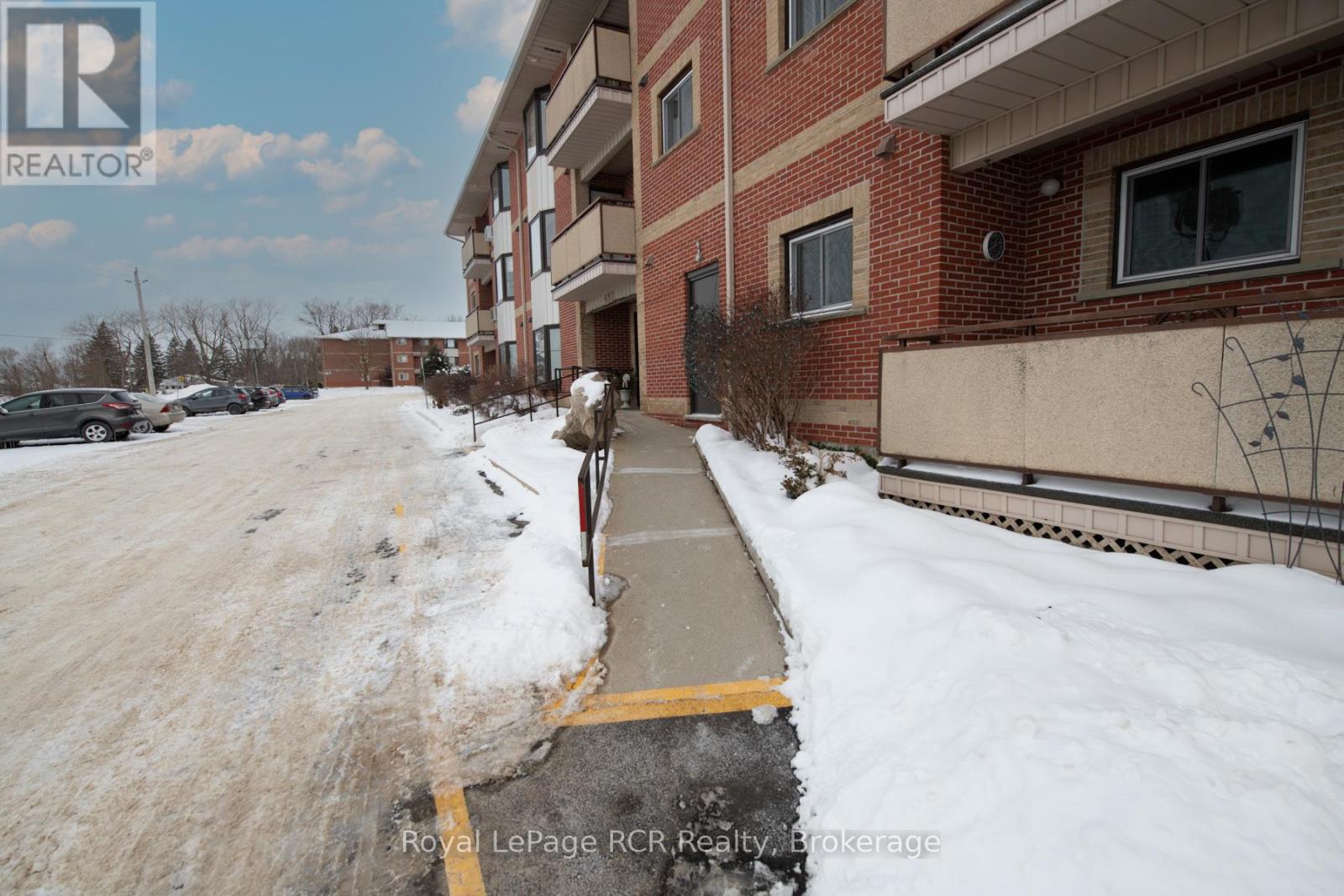 306 - 497 Birmingham St West Street W, Wellington North, Ontario N0G 2L1 - Photo 11 - X12615688