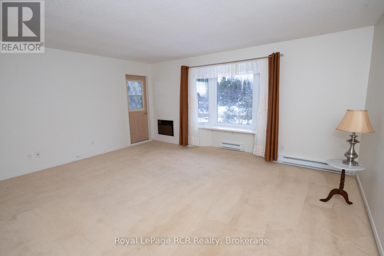 306 - 497 Birmingham St West Street W, Wellington North, Ontario N0G 2L1 - Photo 16 - X12615688