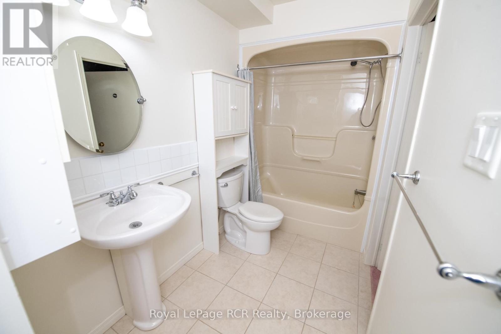 306 - 497 Birmingham St West Street W, Wellington North, Ontario N0G 2L1 - Photo 32 - X12615688