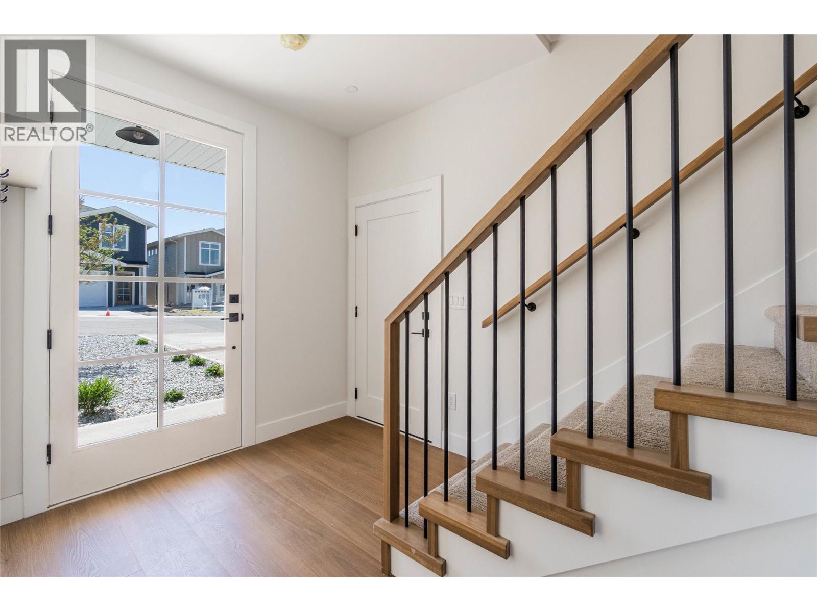 394 Chardonnay Avenue, Oliver, British Columbia V0H 1T4 - Photo 5 - 10357447