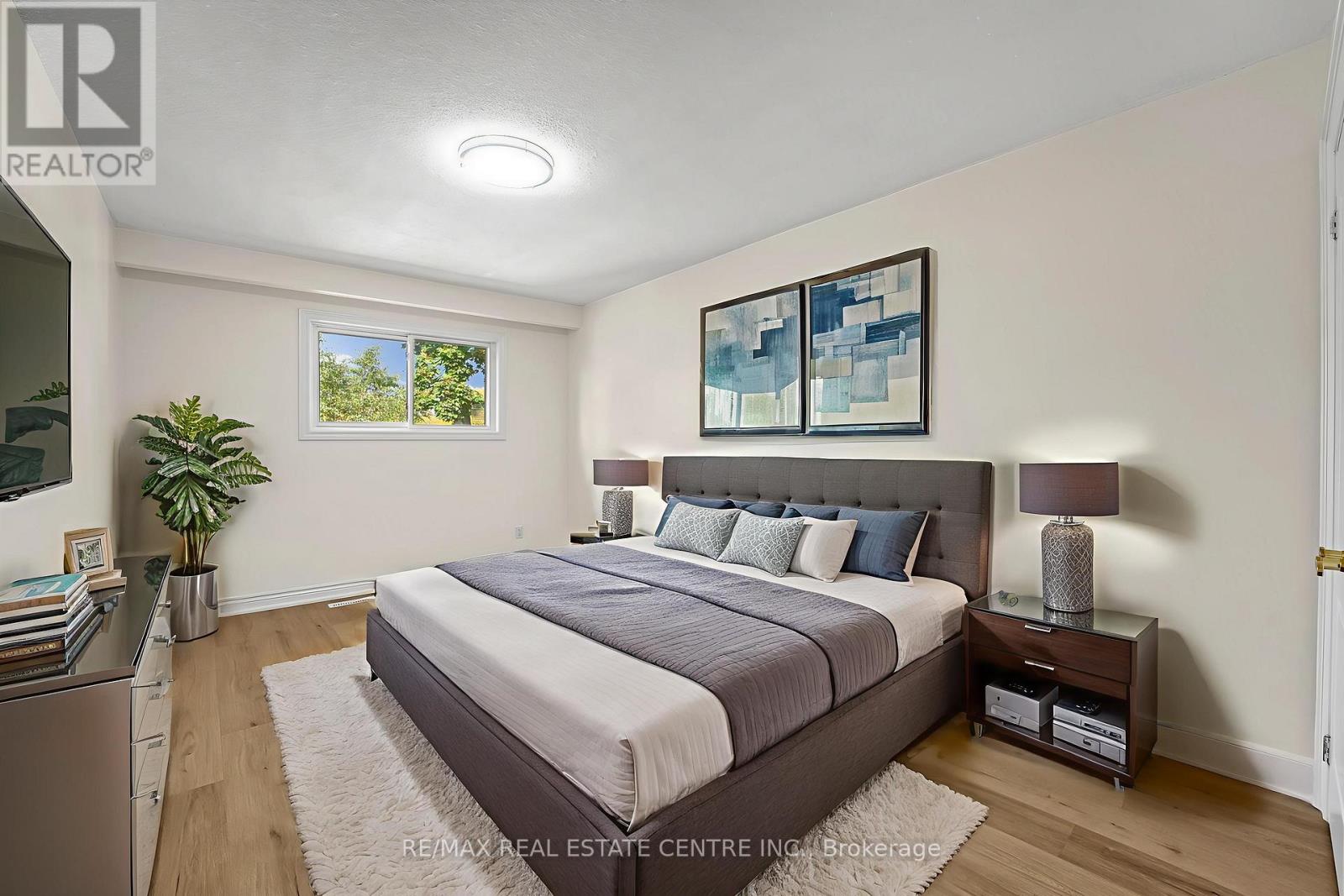 82 Merton Road, Brampton, Ontario  L6V 2V6 - Photo 14 - W12615396