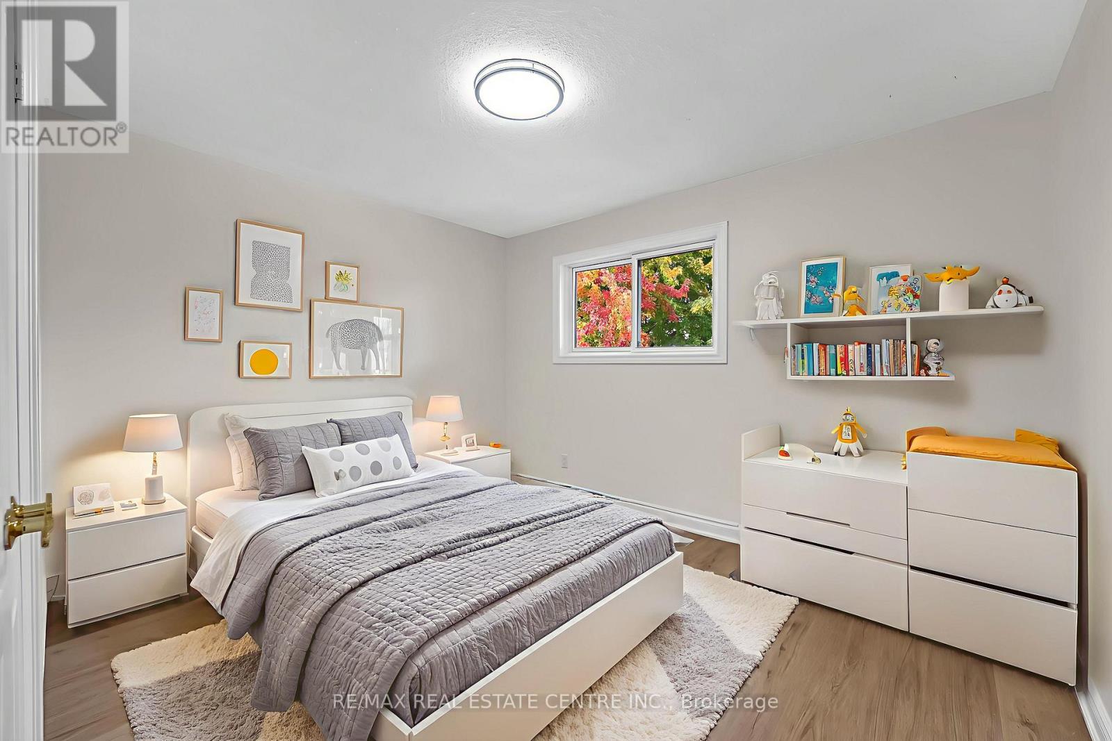 82 Merton Road, Brampton, Ontario  L6V 2V6 - Photo 17 - W12615396