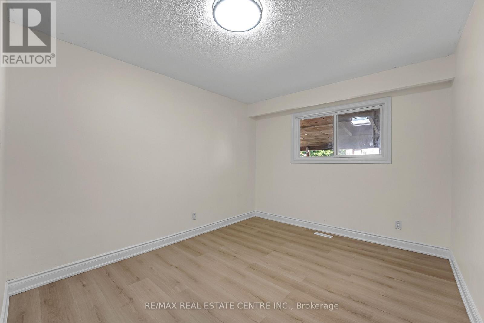 82 Merton Road, Brampton, Ontario  L6V 2V6 - Photo 23 - W12615396