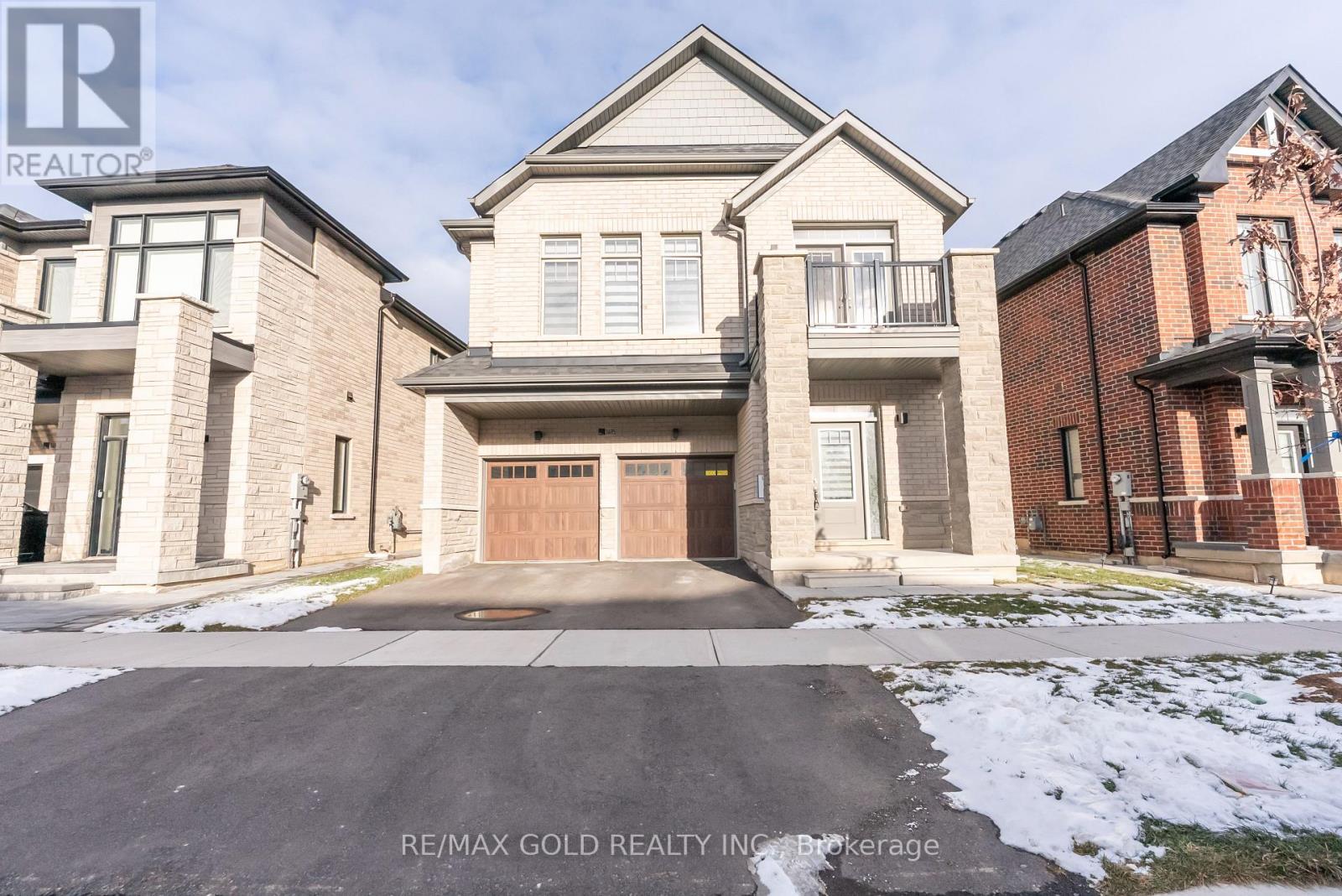 1495 ROSE WAY, Milton, Ontario