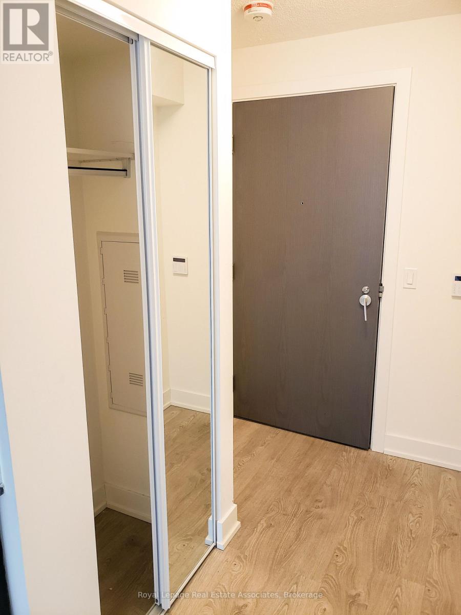 1405 - 7 Mabelle Avenue, Toronto (Islington-City Centre West), Ontario  M5T 0C9 - Photo 13 - W12615450