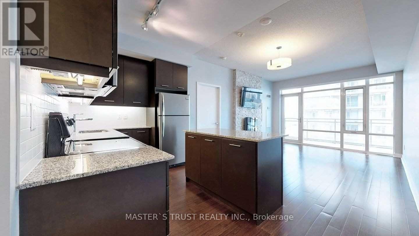 1009 - 365 Prince Of Wales Drive, Mississauga, Ontario  L5B 0G6 - Photo 7 - W12615454