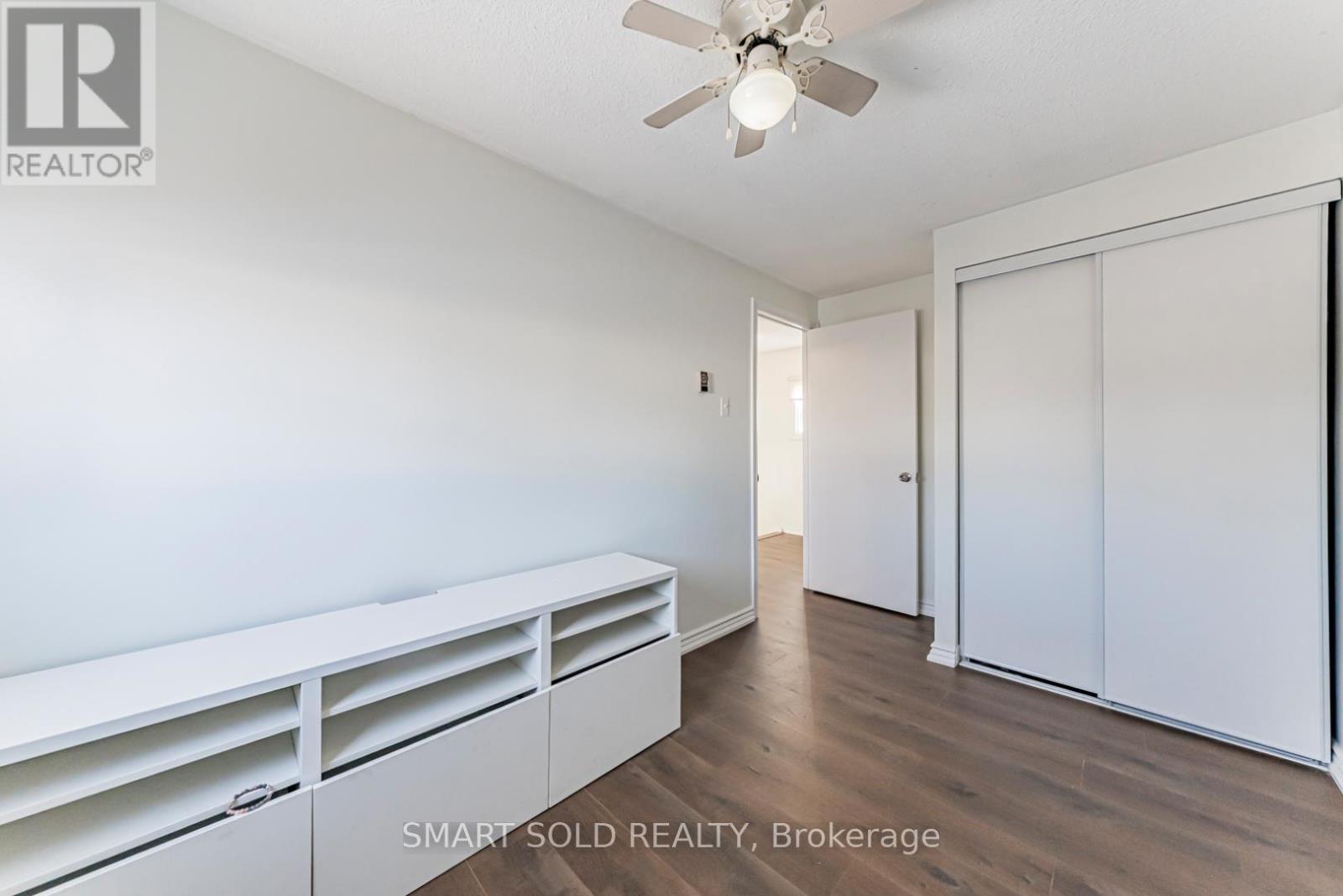 22 Hazelglen Court, Brampton (Central Park), Ontario  L6S 1N7 - Photo 40 - W12615472