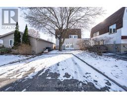 22 HAZELGLEN COURT, Brampton, Ontario