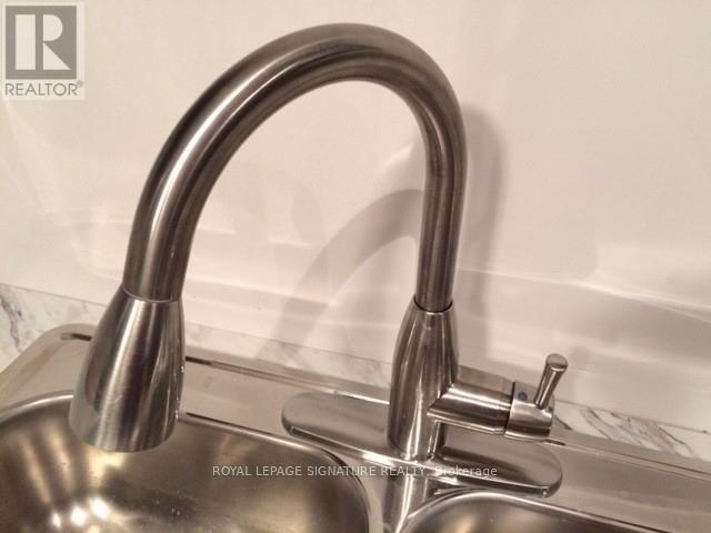 Bsmt - 95 Valleycreek Drive, Brampton, Ontario  L6P 2C8 - Photo 10 - W12615522