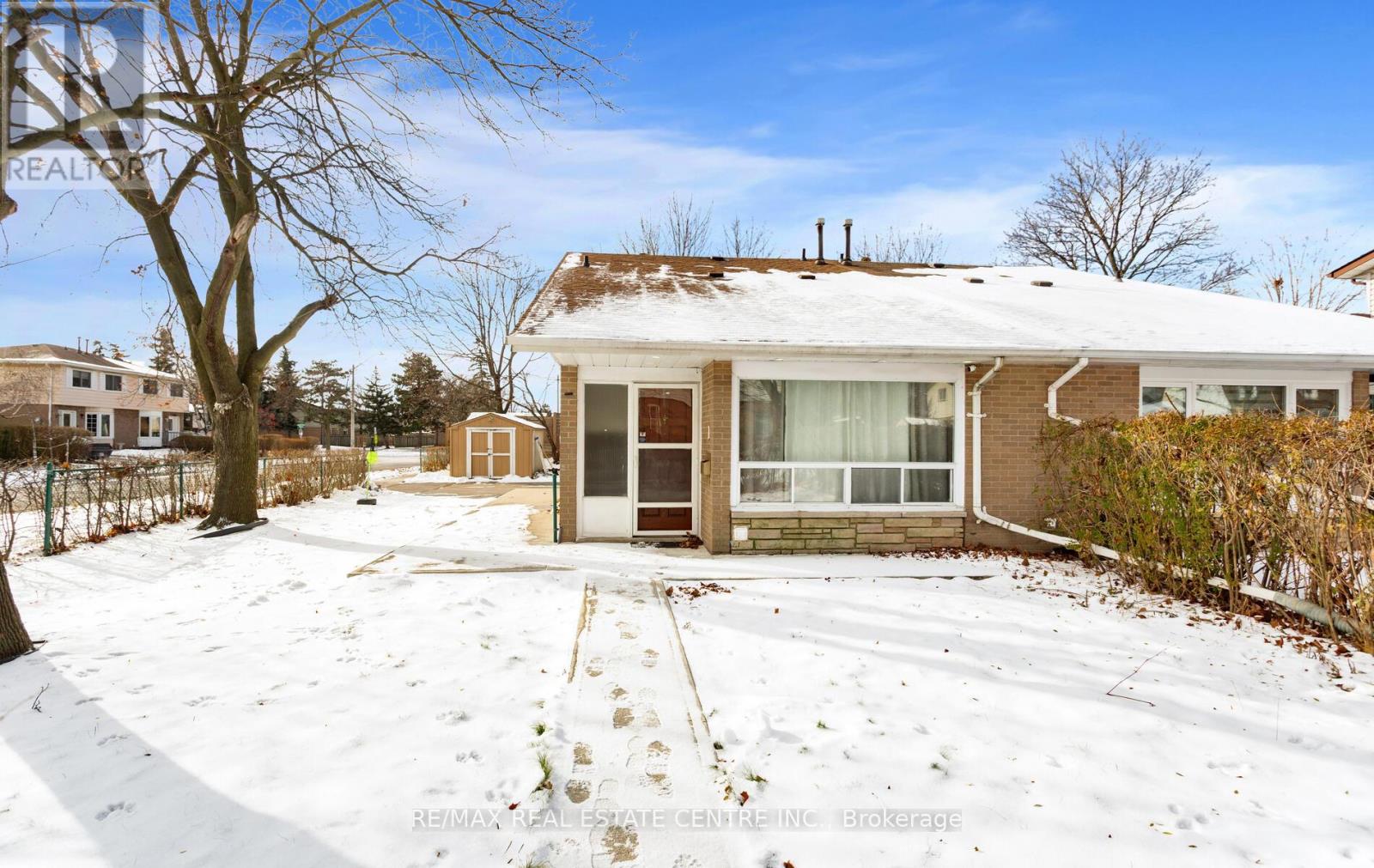 1 Tindale Road, Brampton, Ontario  L6V 2G8 - Photo 2 - W12615548