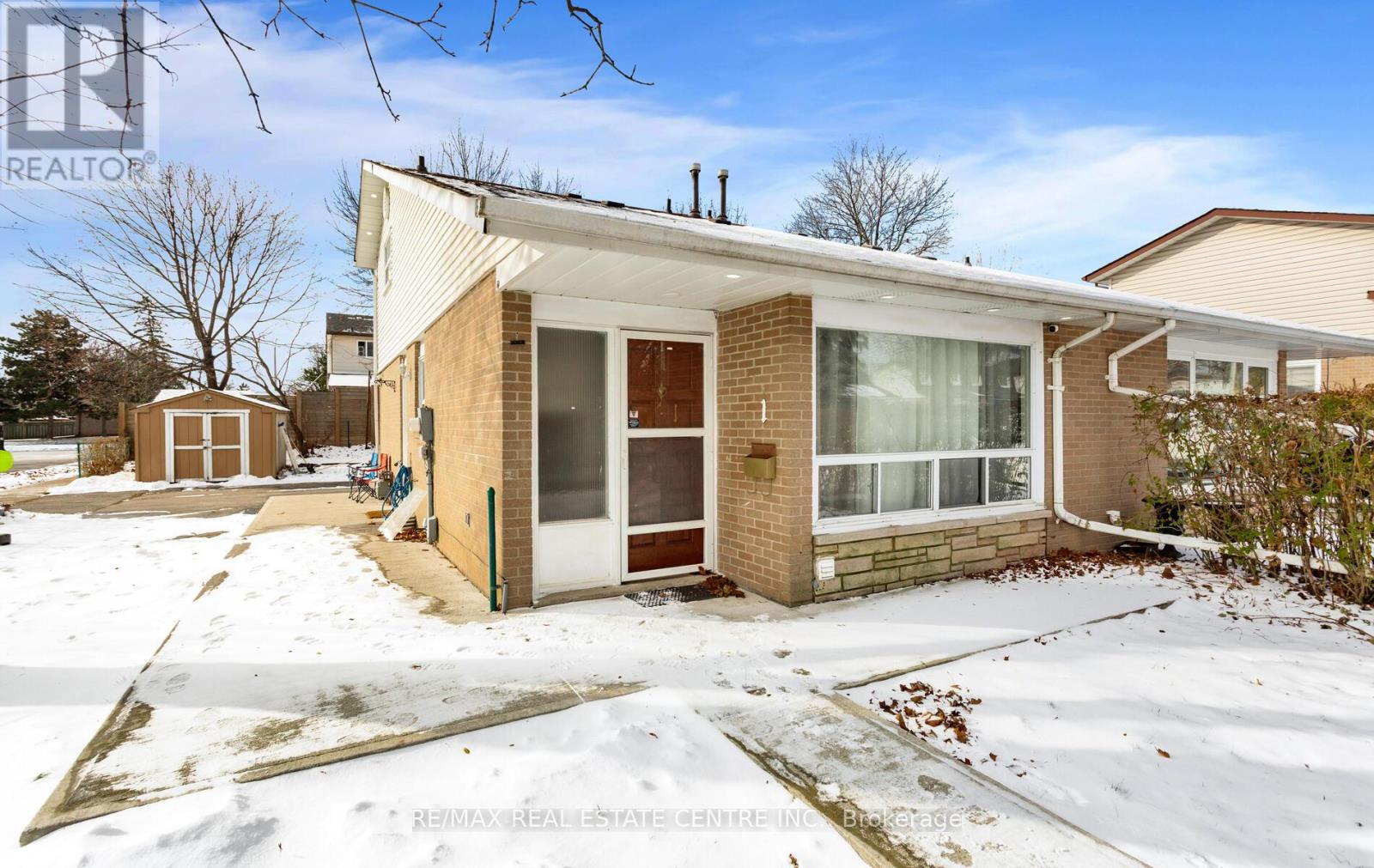 1 Tindale Road, Brampton, Ontario  L6V 2G8 - Photo 4 - W12615548