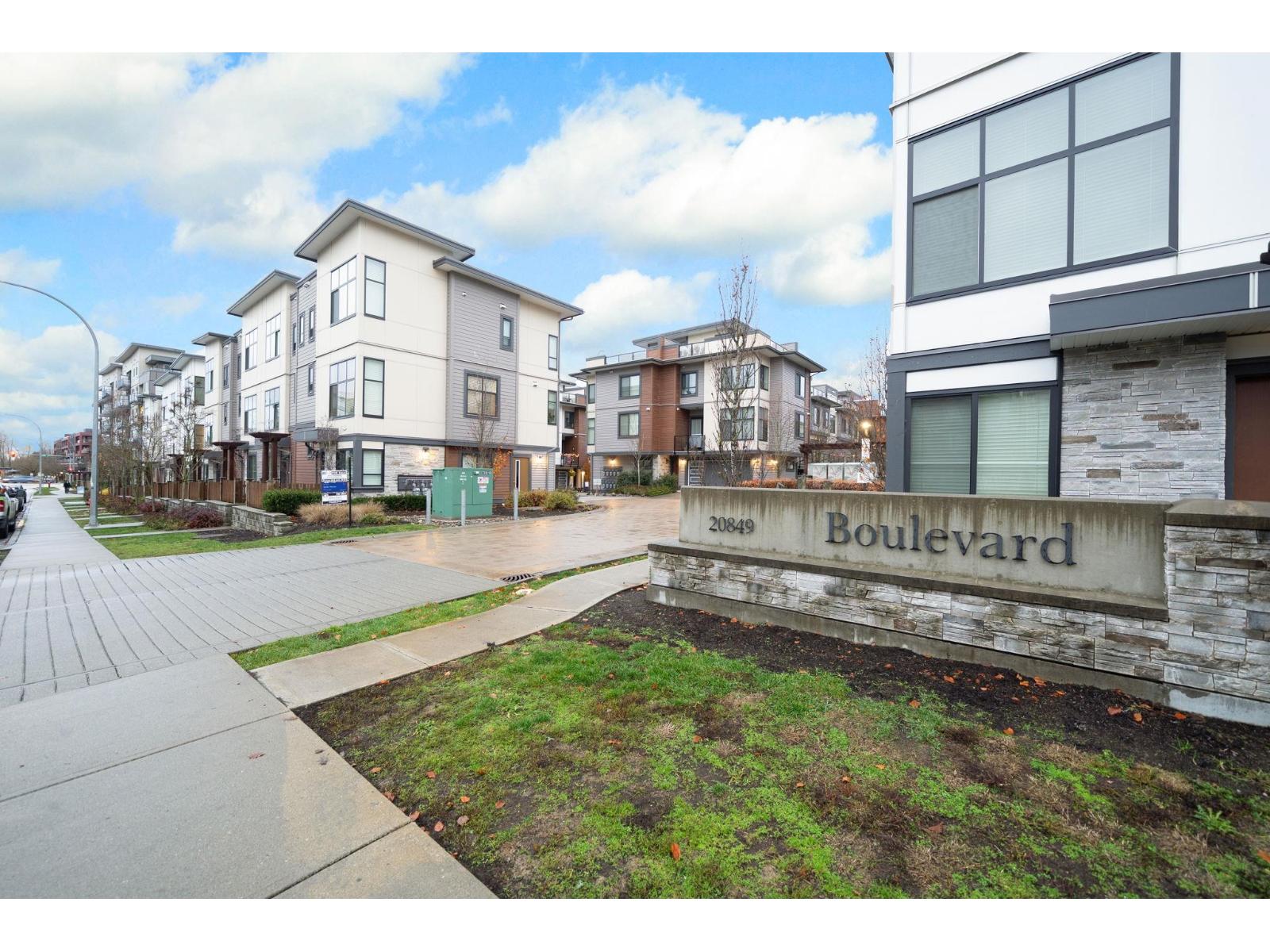 12 20849 78b Avenue, Langley, British Columbia V4N 0J4 - Photo 1 - R3070297