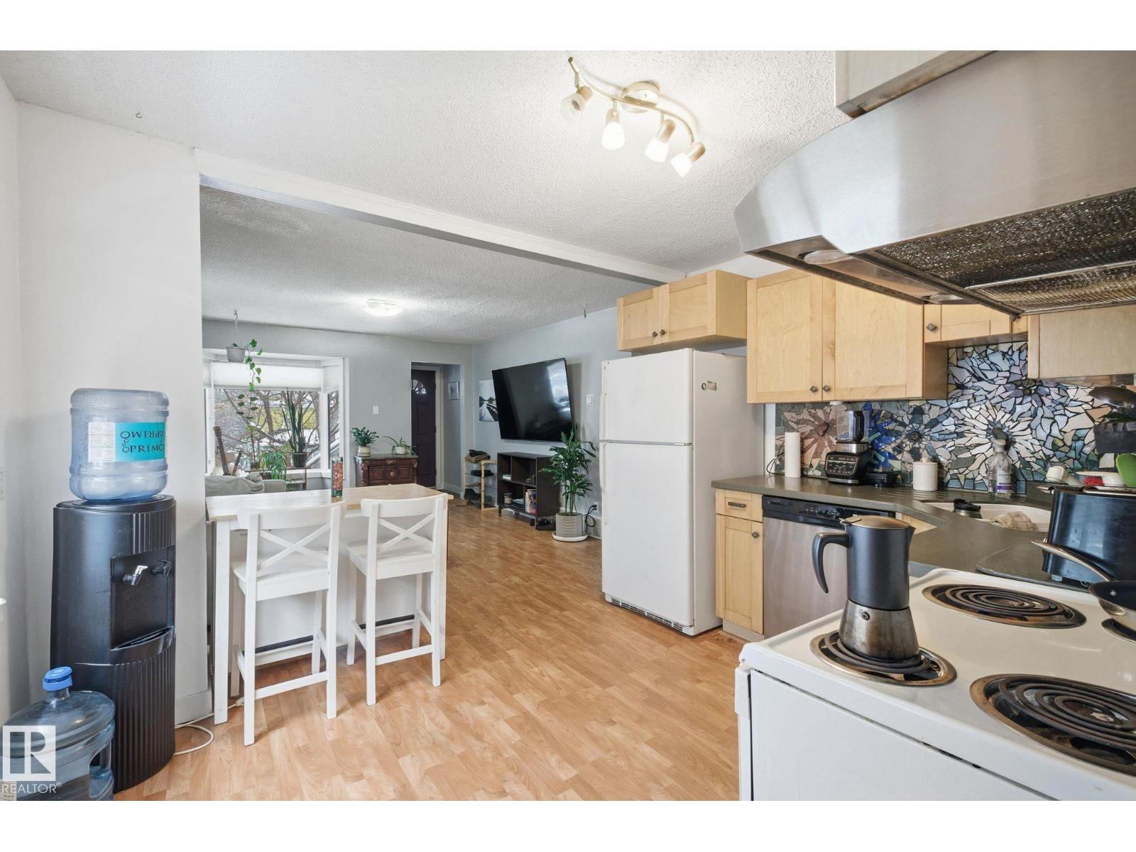 9705 87 Av Nw, Edmonton, Alberta  T6E 2N3 - Photo 7 - E4467745