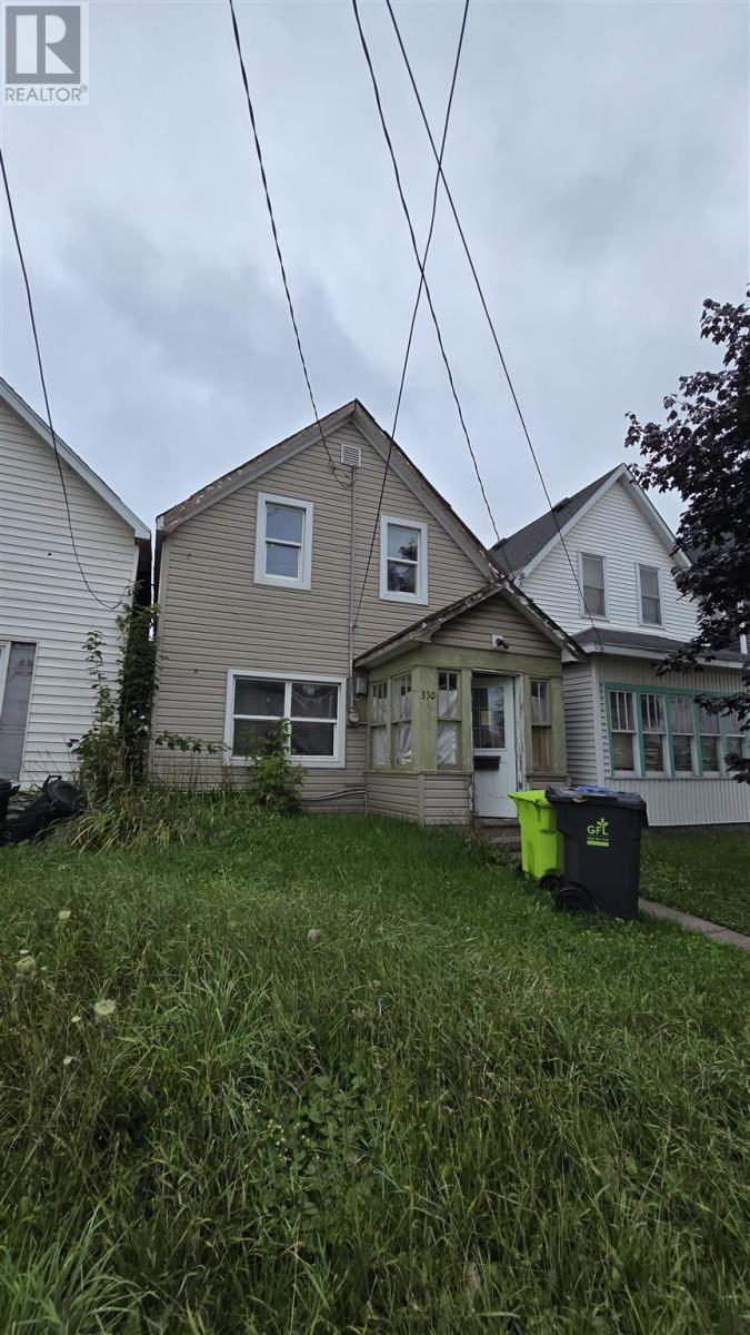 330 Albert St E, Sault Ste. Marie, Ontario P6A 2J6 - Photo 1 - SM253446