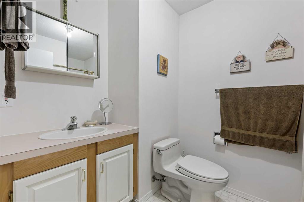 40 Green Meadow Drive, Strathmore, Alberta  T1P 1H2 - Photo 27 - A2274100