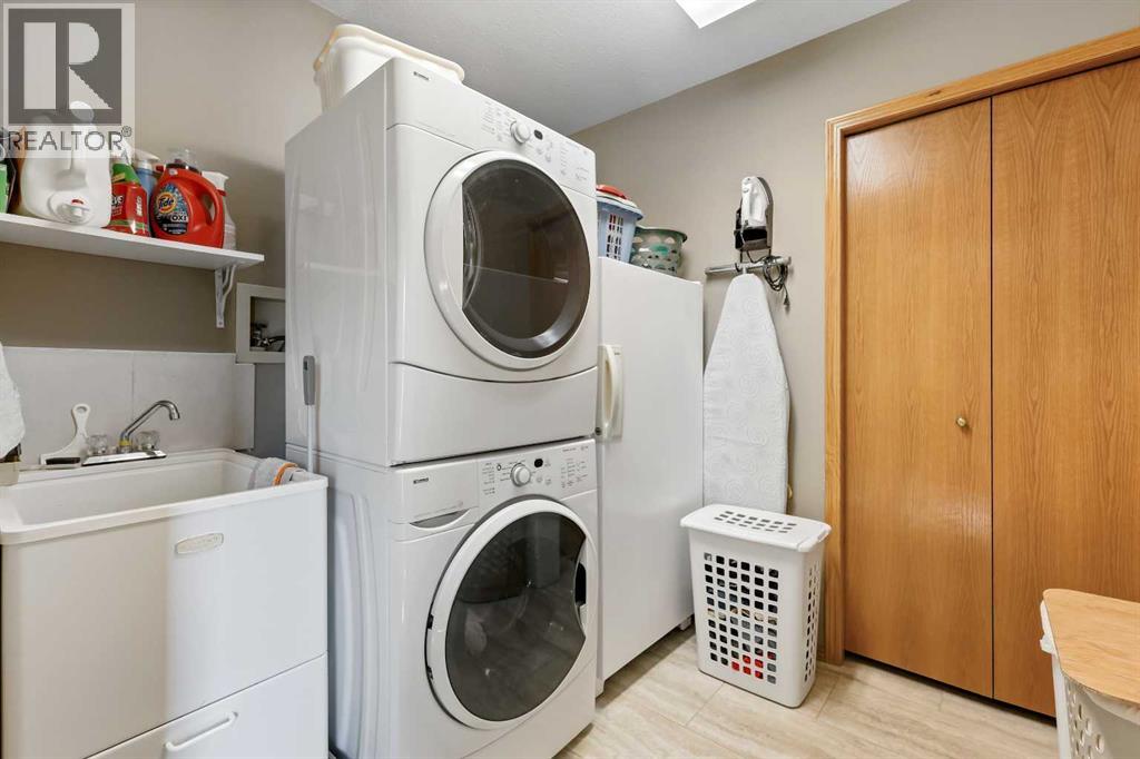 40 Green Meadow Drive, Strathmore, Alberta  T1P 1H2 - Photo 22 - A2274100