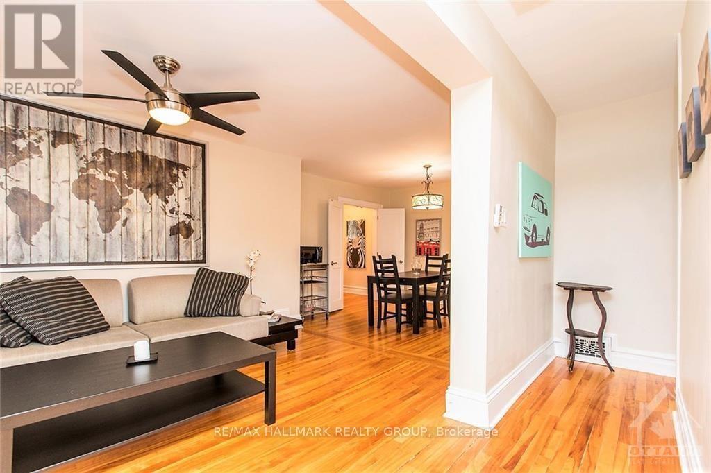 9 1/2 Ella Street, Ottawa, Ontario  K1S 2S3 - Photo 3 - X12615658