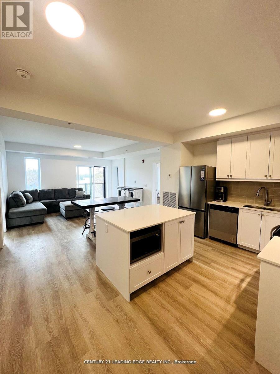 304 - 19 A West Street N, Kawartha Lakes, Ontario  K0M 1N0 - Photo 11 - X12615402