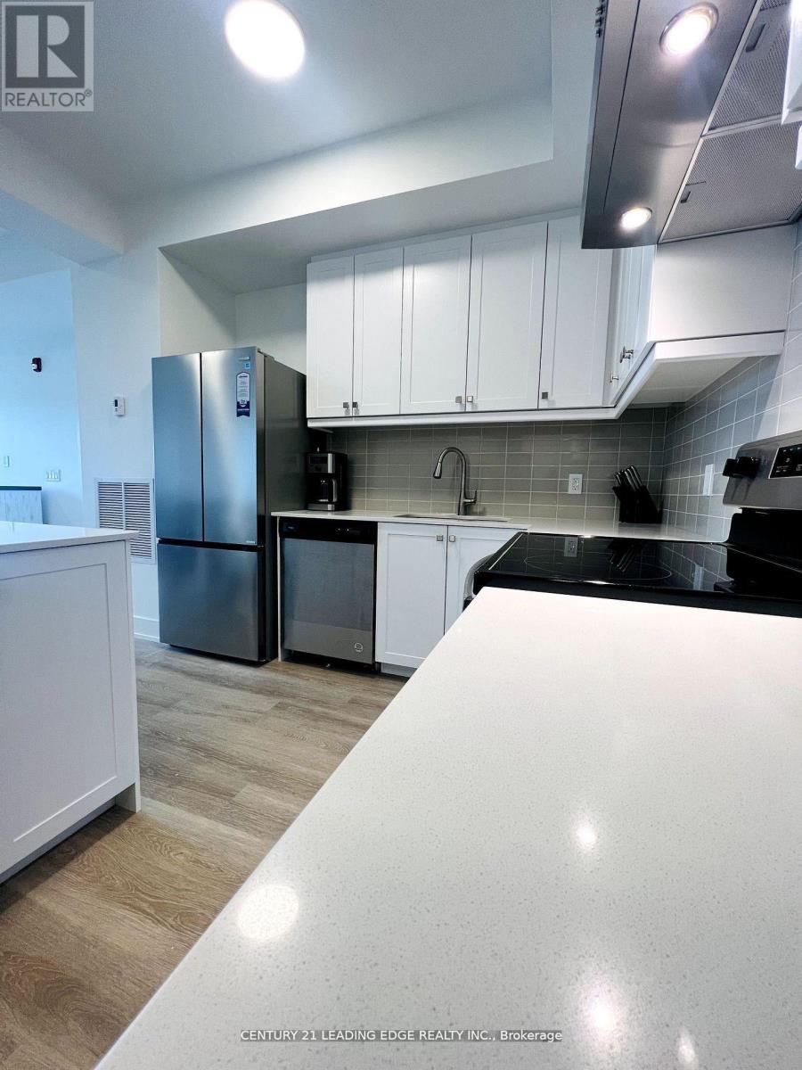 304 - 19 A West Street N, Kawartha Lakes, Ontario  K0M 1N0 - Photo 9 - X12615402