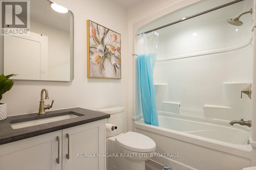 Upper - 7416 Parkside Road, Niagara Falls, Ontario  L2H 3V9 - Photo 19 - X12615628