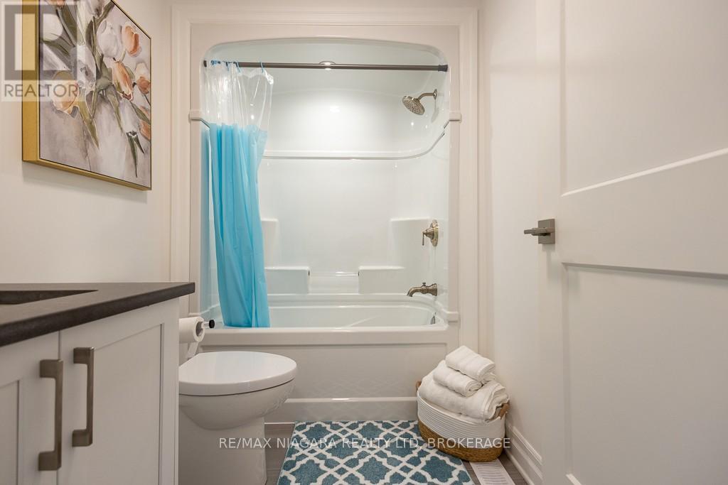 Upper - 7416 Parkside Road, Niagara Falls, Ontario  L2H 3V9 - Photo 20 - X12615628