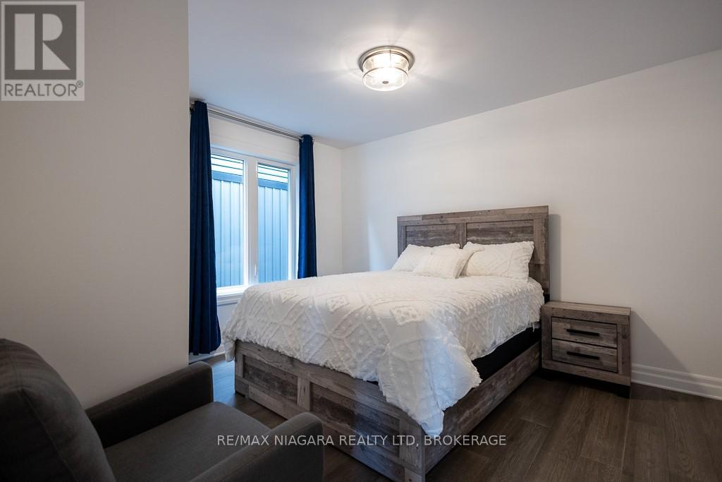 Upper - 7416 Parkside Road, Niagara Falls, Ontario  L2H 3V9 - Photo 21 - X12615628