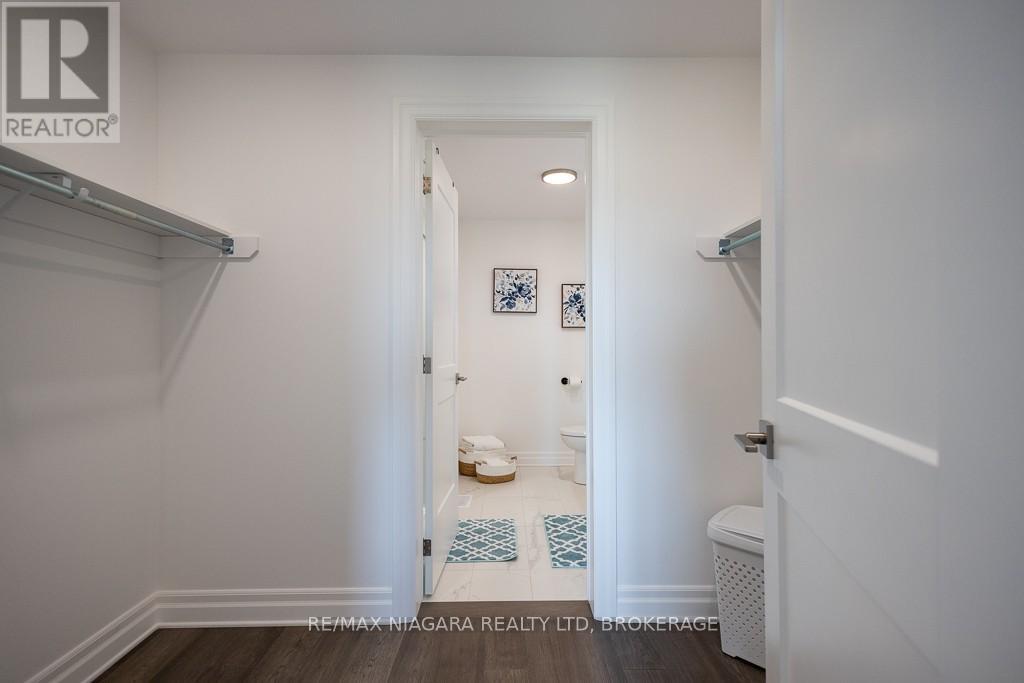 Upper - 7416 Parkside Road, Niagara Falls, Ontario  L2H 3V9 - Photo 24 - X12615628