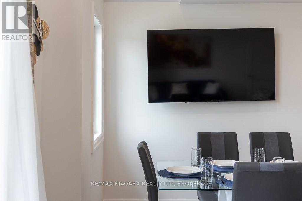 Upper - 7416 Parkside Road, Niagara Falls, Ontario  L2H 3V9 - Photo 27 - X12615628