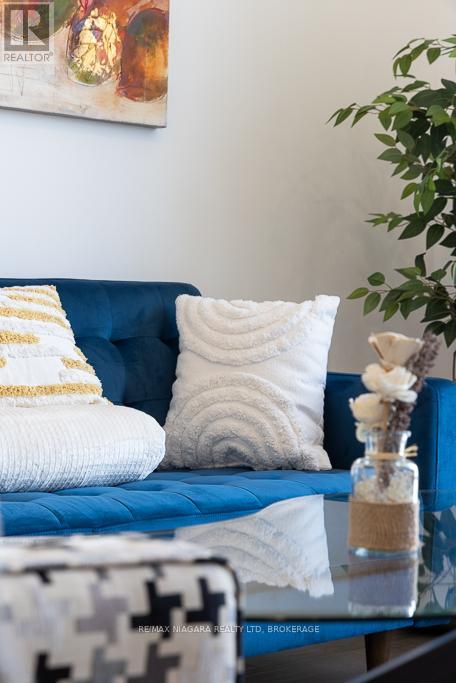 Upper - 7416 Parkside Road, Niagara Falls, Ontario  L2H 3V9 - Photo 35 - X12615628