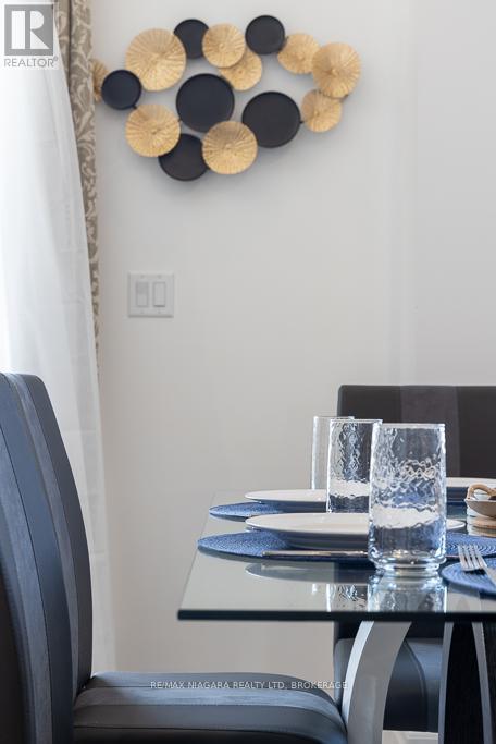 Upper - 7416 Parkside Road, Niagara Falls, Ontario  L2H 3V9 - Photo 36 - X12615628