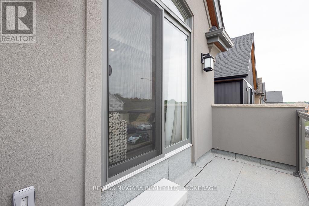 Upper - 7416 Parkside Road, Niagara Falls, Ontario  L2H 3V9 - Photo 43 - X12615628