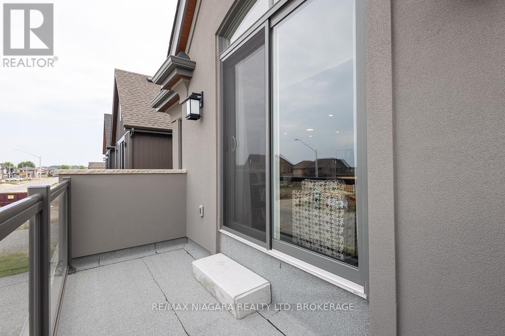 Upper - 7416 Parkside Road, Niagara Falls, Ontario  L2H 3V9 - Photo 44 - X12615628