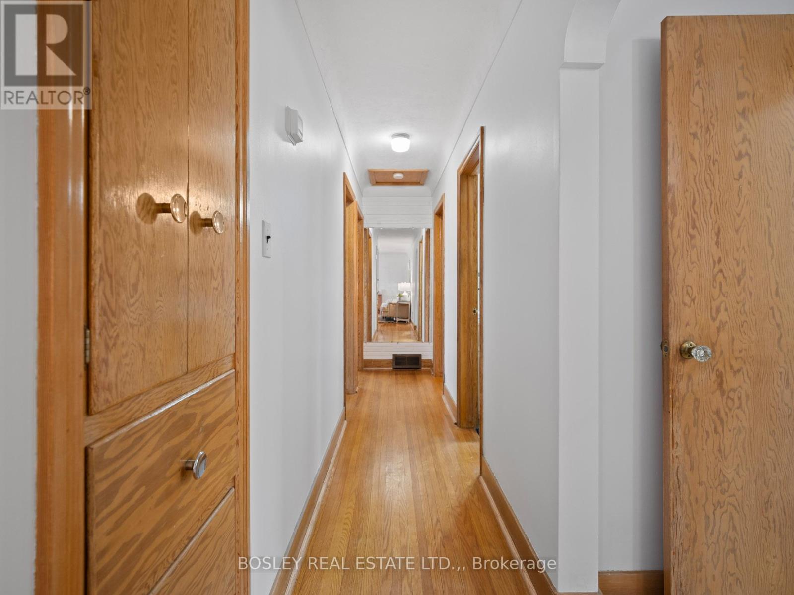 33 Tamarack Avenue, St. Catharines, Ontario  L3M 3C1 - Photo 15 - X12615634