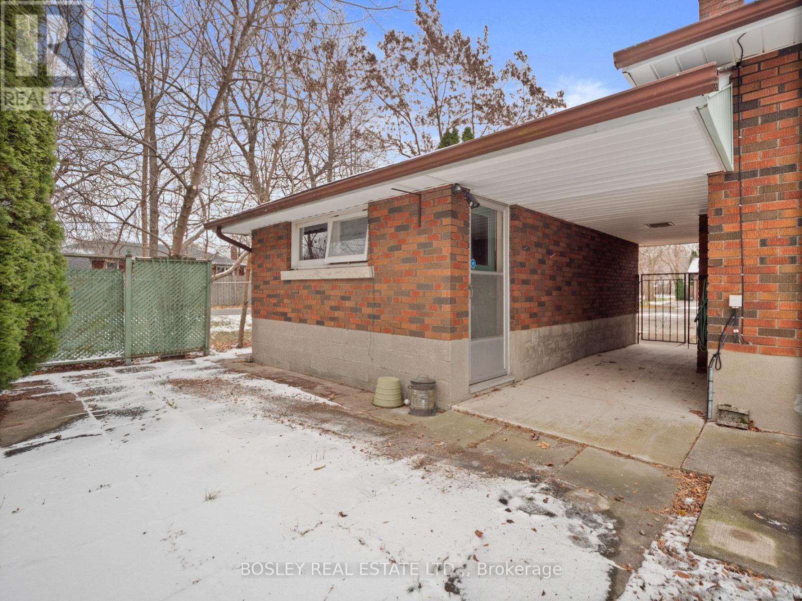 33 Tamarack Avenue, St. Catharines, Ontario  L3M 3C1 - Photo 21 - X12615634