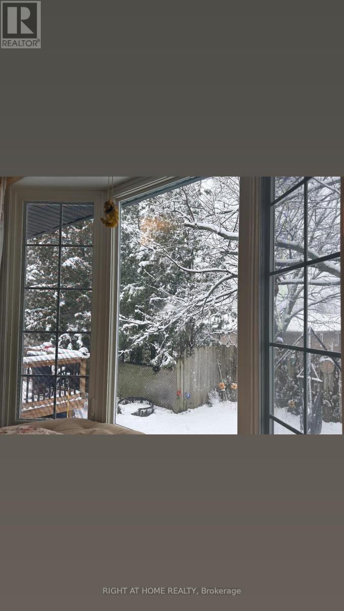 20 CARDIFF COURT, Whitby, Ontario