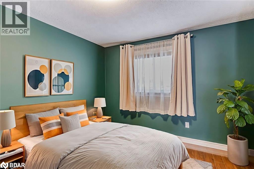 62 O'shaughnessy Crescent, Barrie, Ontario  L4N 7L8 - Photo 11 - 40792428