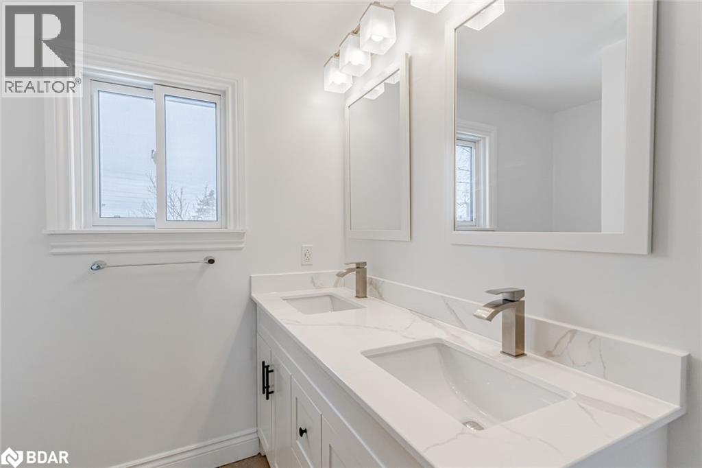 62 O'shaughnessy Crescent, Barrie, Ontario  L4N 7L8 - Photo 8 - 40792428