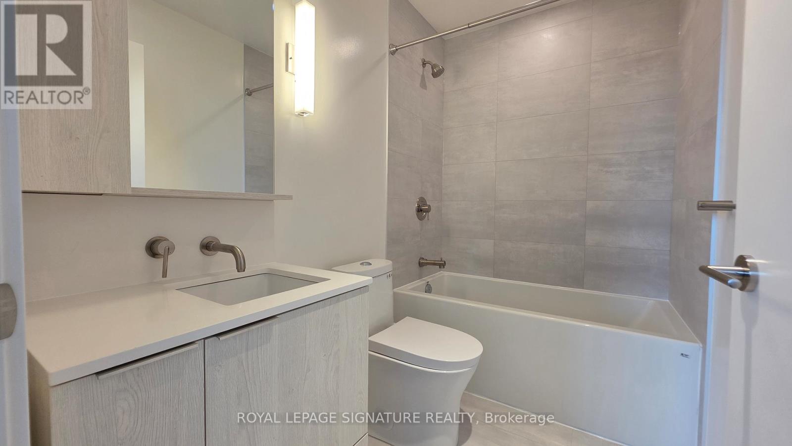 405 - 120 Broadway Avenue, Toronto, Ontario  M4P 0E9 - Photo 14 - C12575806